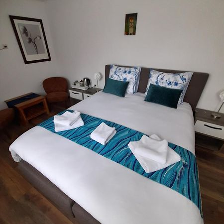 Hotel Bed & Breakfast De Poffert Borger Exterior photo